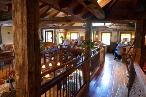 Inside the Hamburg Yellow Deli