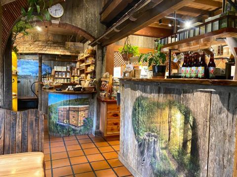 Cashier and drink bar view